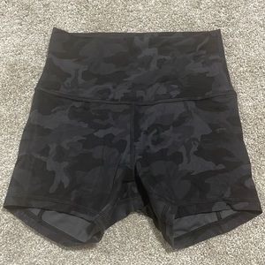 Lululemon align shorts